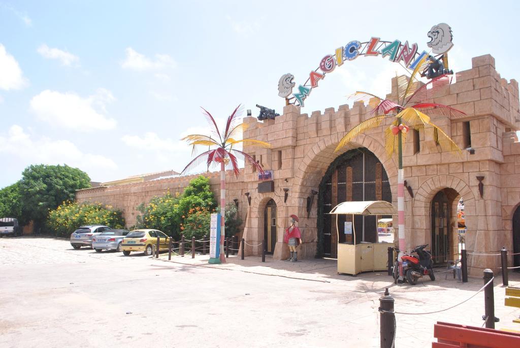 Hotel Magic Land Dakar Exteriör bild