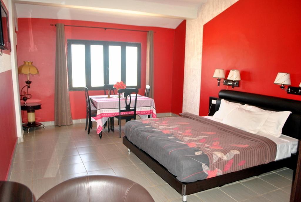 Hotel Magic Land Dakar Exteriör bild